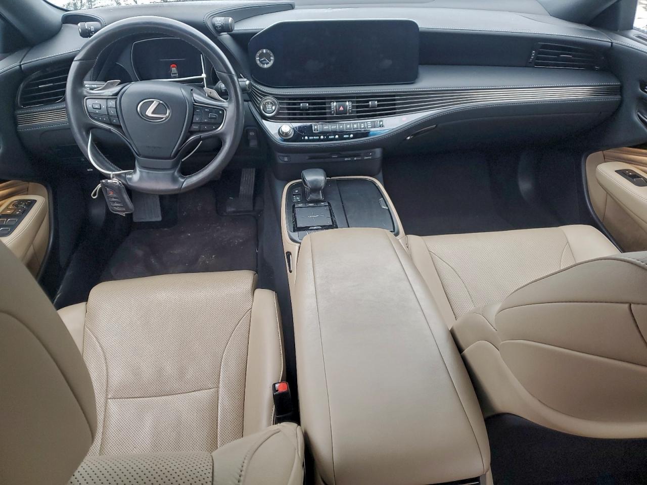 Lexus LS 500 Base Image 2