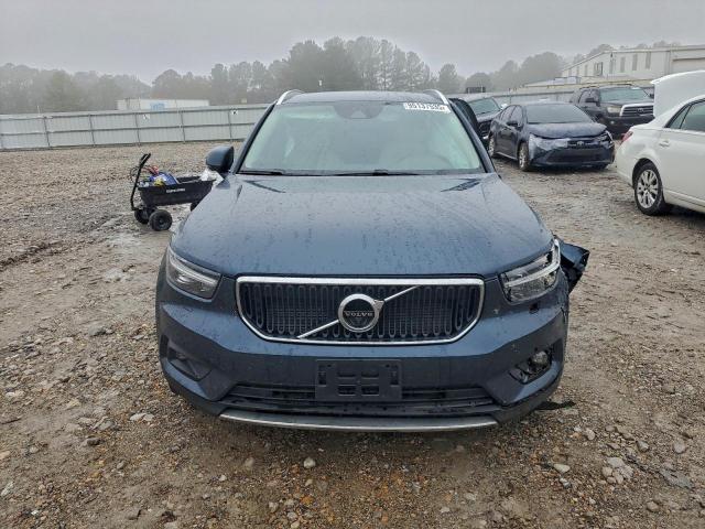 Volvo XC40 T5 Momentum Image 5