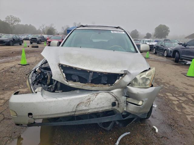 Lexus RX 330 Image 2