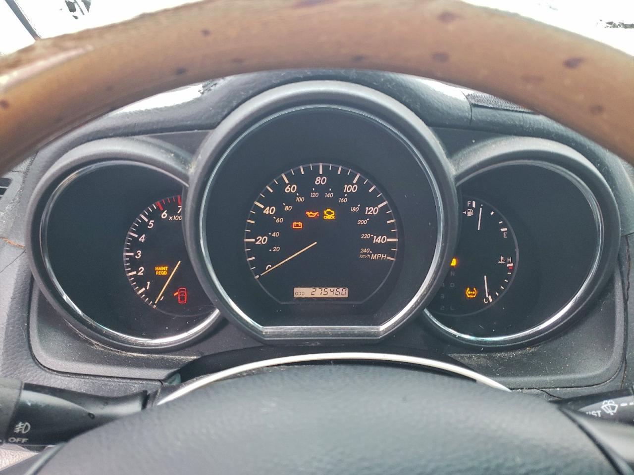 Lexus RX 330 Image 12