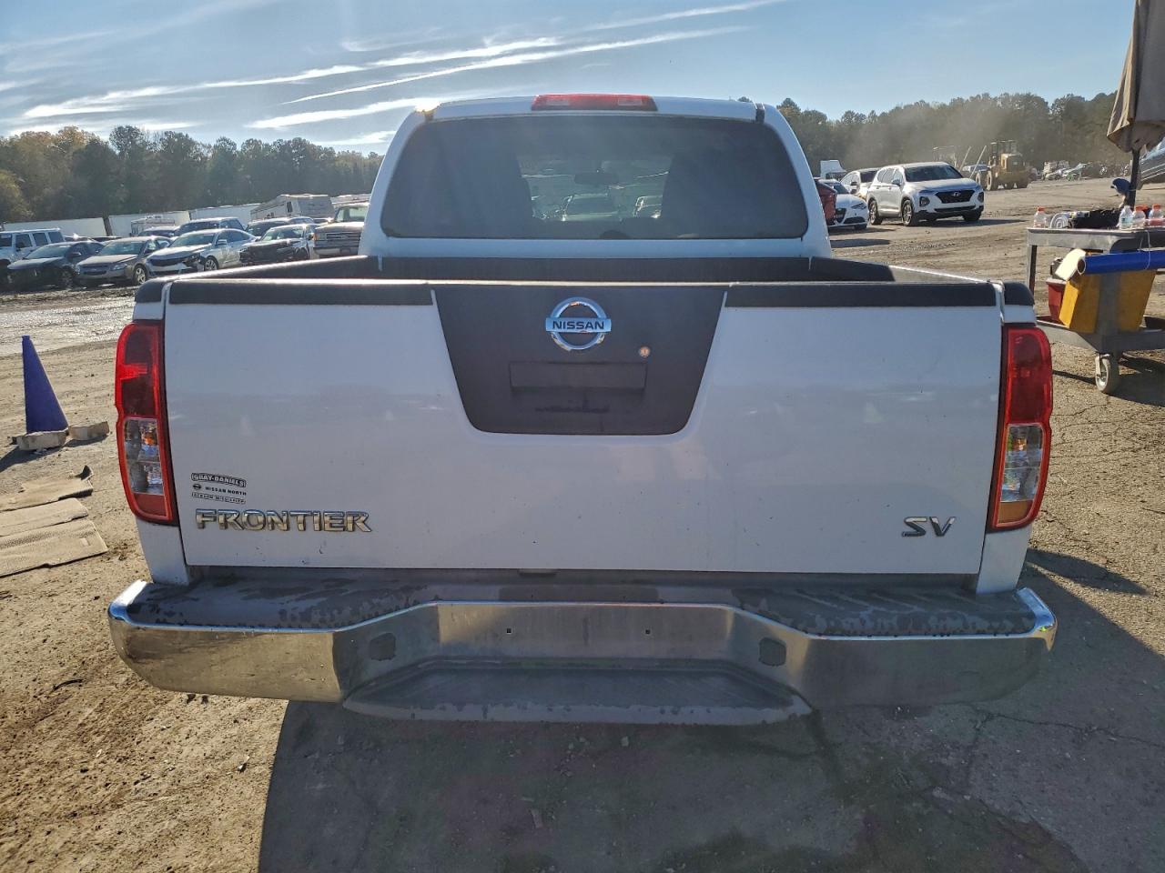 Nissan Frontier S Image 10