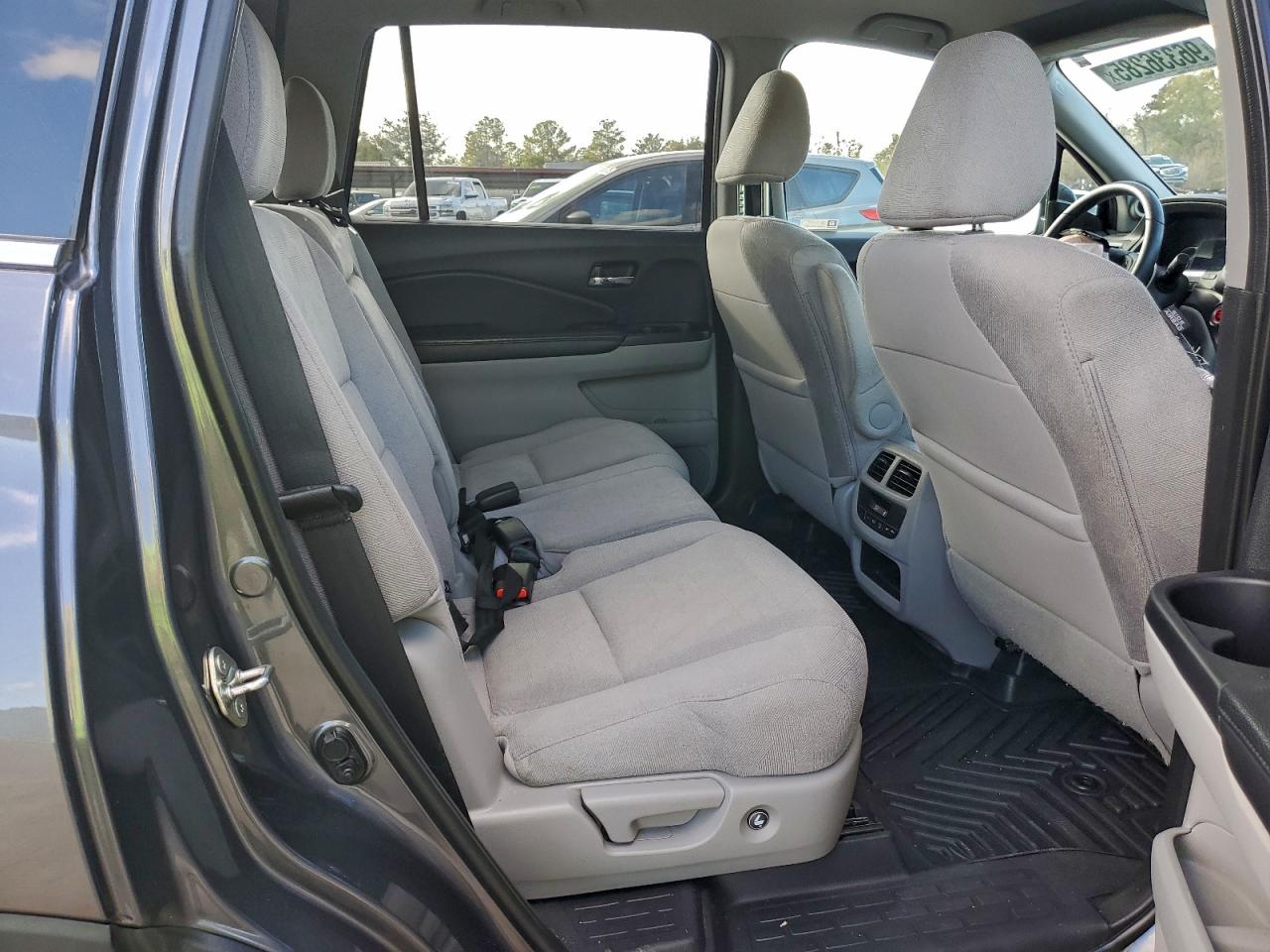 Honda Pilot Ex Image 13