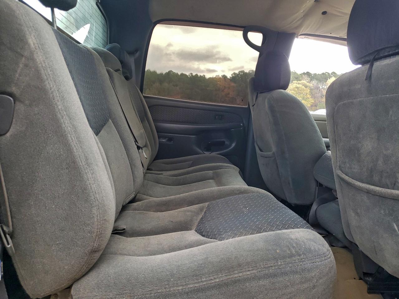 Chevrolet Avalanche C1500 Image 6