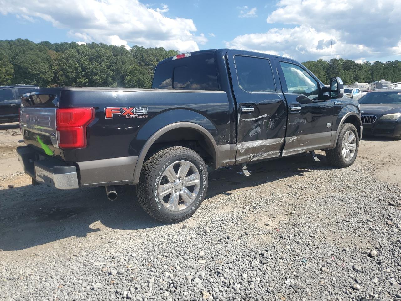 Ford F-150 Supercrew Image 10