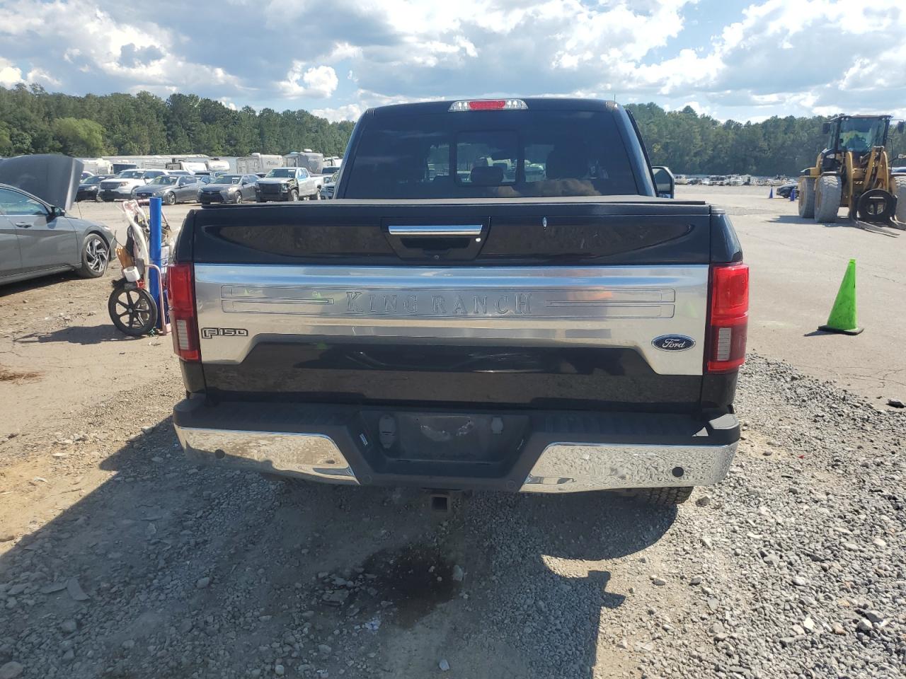 Ford F-150 Supercrew Image 7