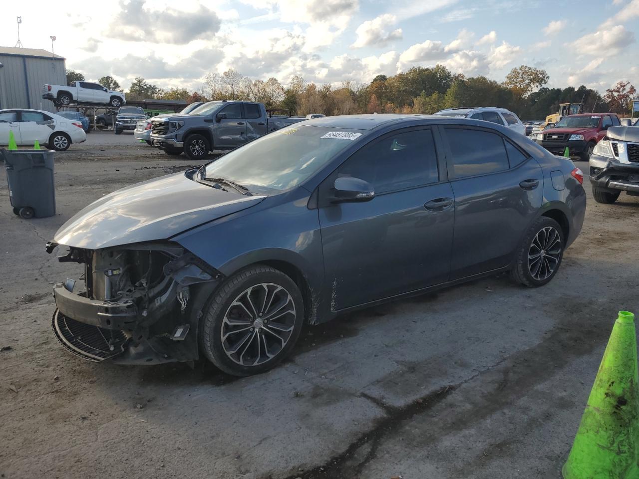 Toyota Corolla L Image 1