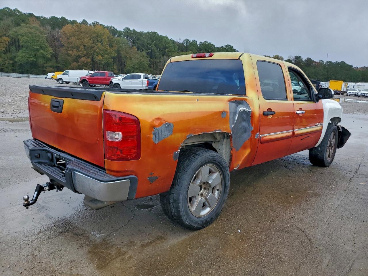 Chevrolet Silverado C1500 Lt Image 10