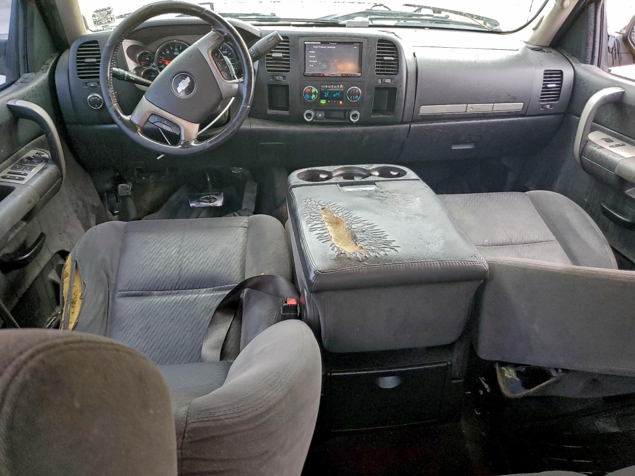 Chevrolet Silverado C1500 Lt Image 3