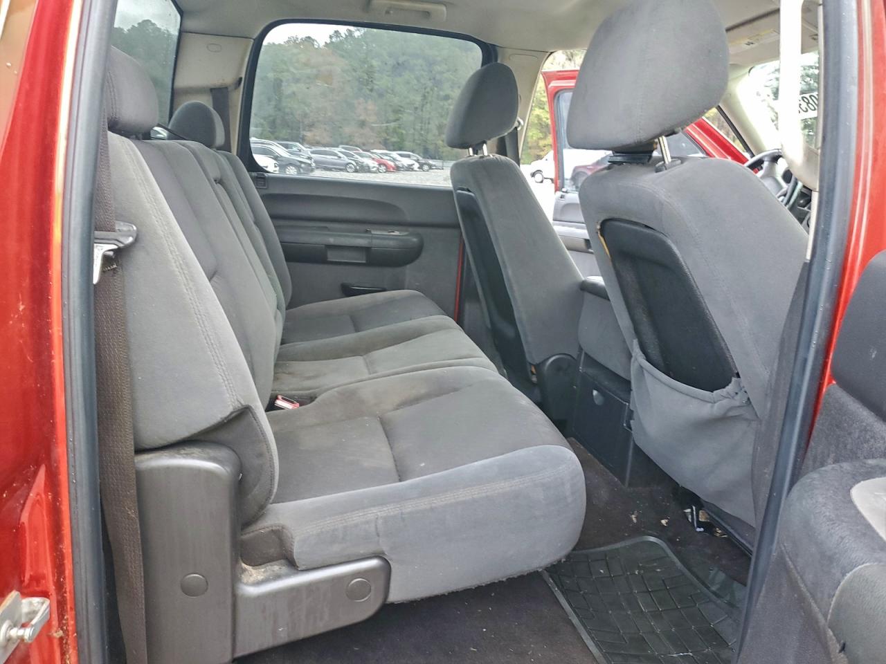 Chevrolet Silverado C1500 Lt Image 7