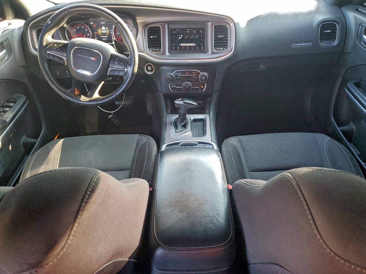 Dodge Charger Sxt Image 7