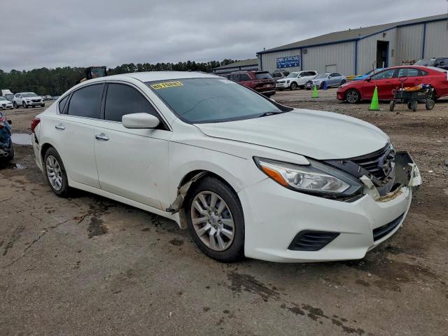 Nissan Altima 2.5 Image 9