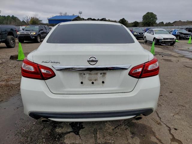 Nissan Altima 2.5 Image 7