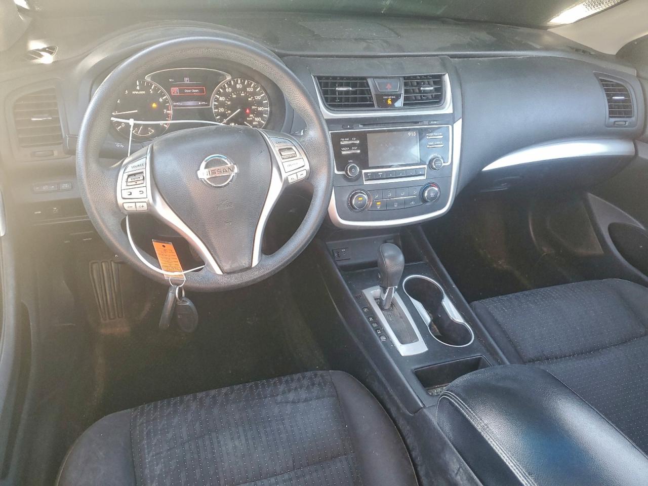 Nissan Altima 2.5 Image 5