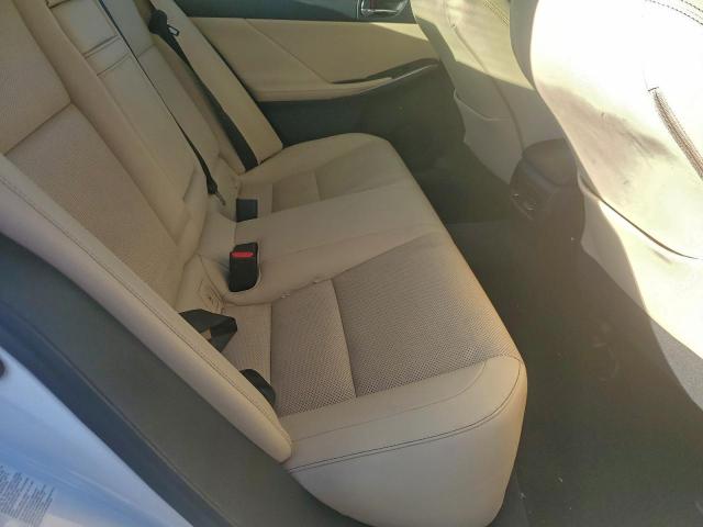 Lexus Is 250 Image 12
