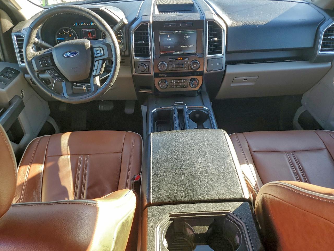 Ford F-150 Supercrew Image 7