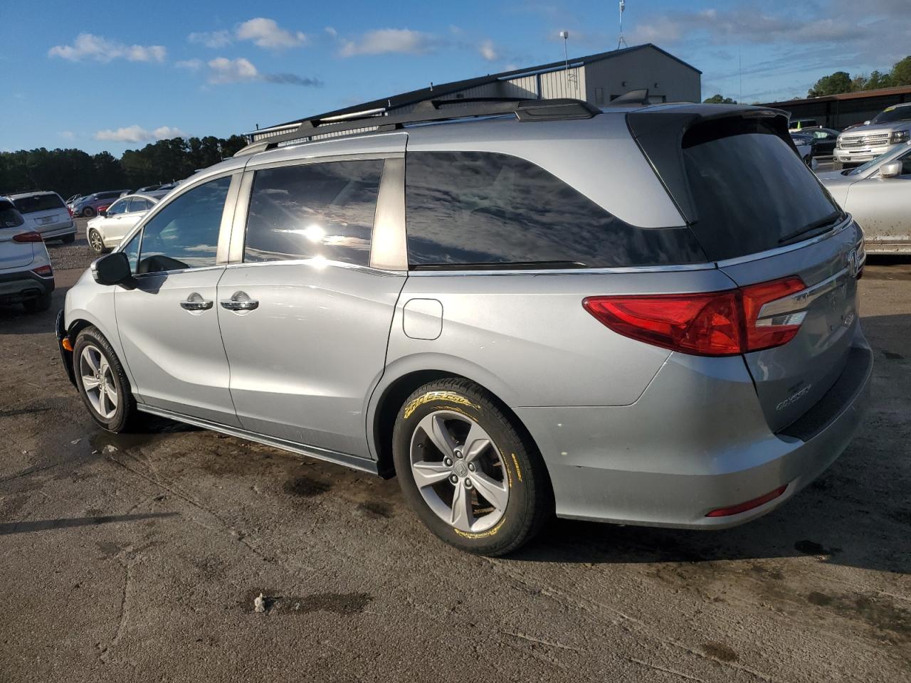 Honda Odyssey Exl Image 11