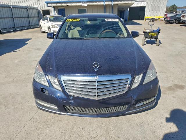 Mercedes-Benz E-Class 350 Image 11