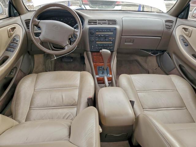 Lexus Es 300 Image 6