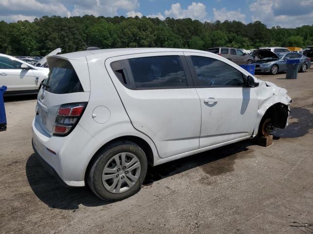 Chevrolet Sonic Image 10