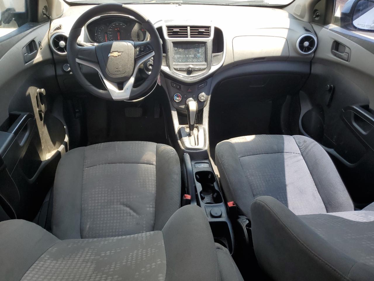 Chevrolet Sonic Image 3