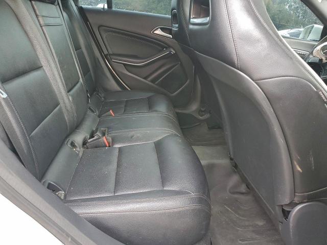 Mercedes-Benz Cla-class 250 Image 5