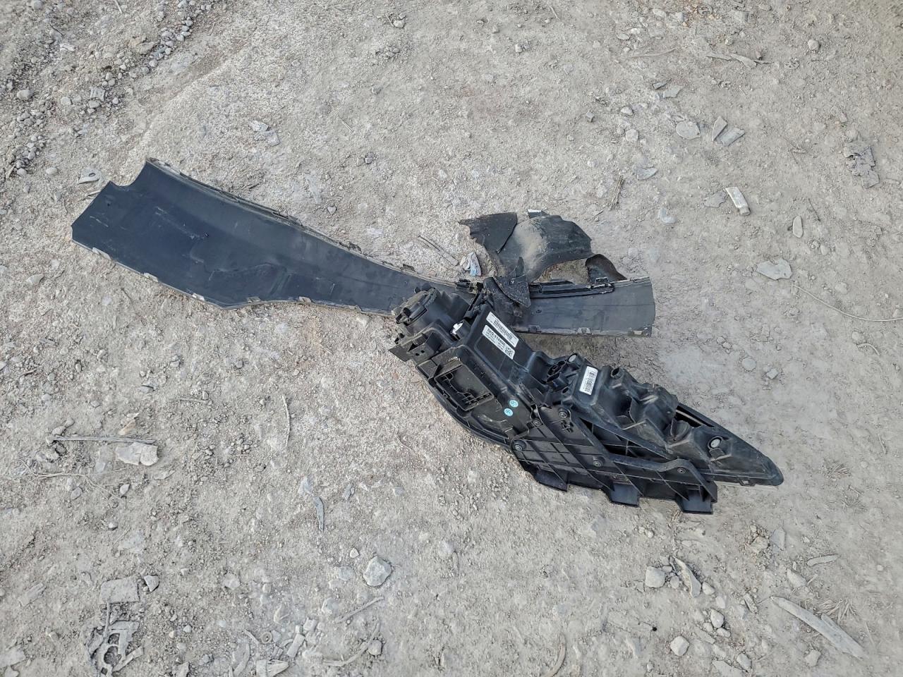 Chrysler 200 Limited Image 7