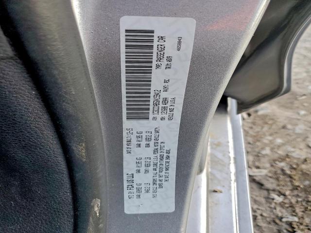 Chrysler 200 Limited Image 13