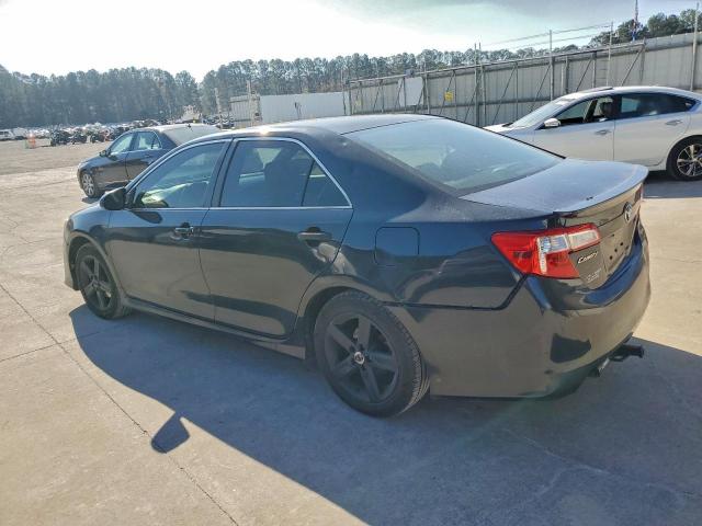 Toyota Camry L Image 5