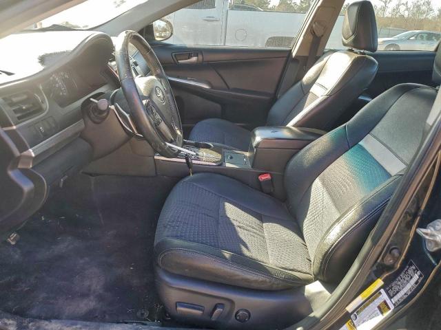 Toyota Camry L Image 3