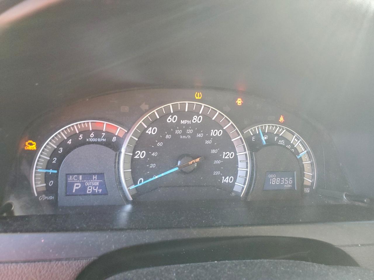 Toyota Camry L Image 6