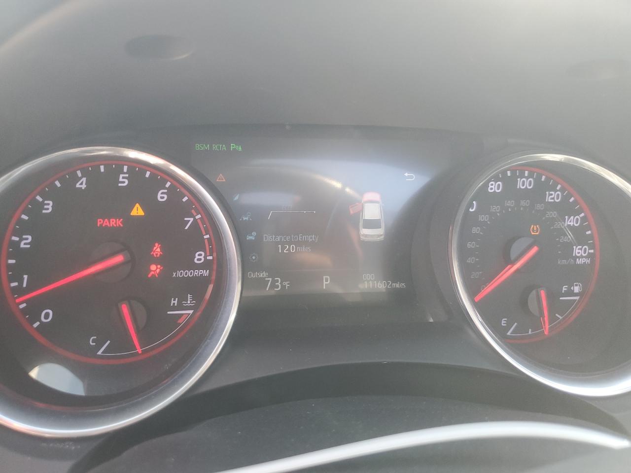 Toyota Camry Xse Image 10