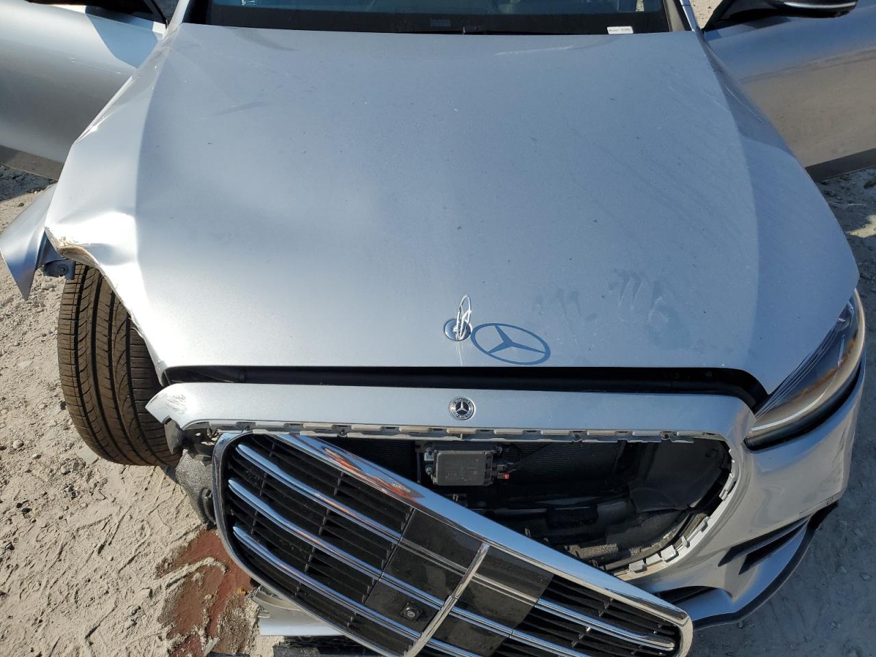 Mercedes-Benz S-Class 500 4matic Image 8