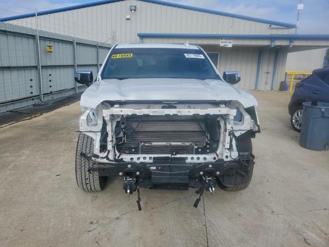 GMC Sierra C1500 Denali Image 9