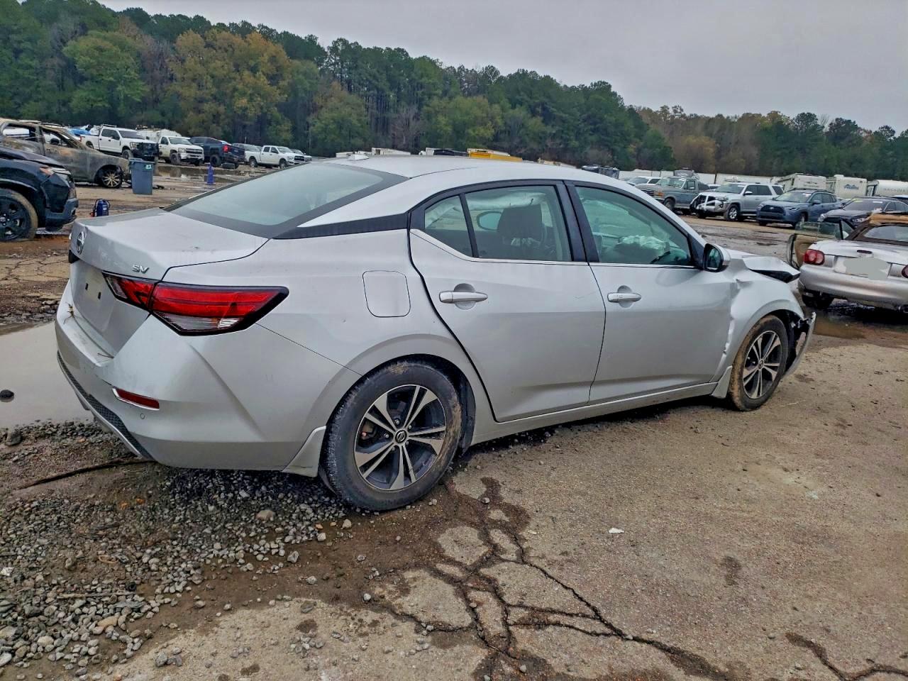 Nissan Sentra Sv Image 2