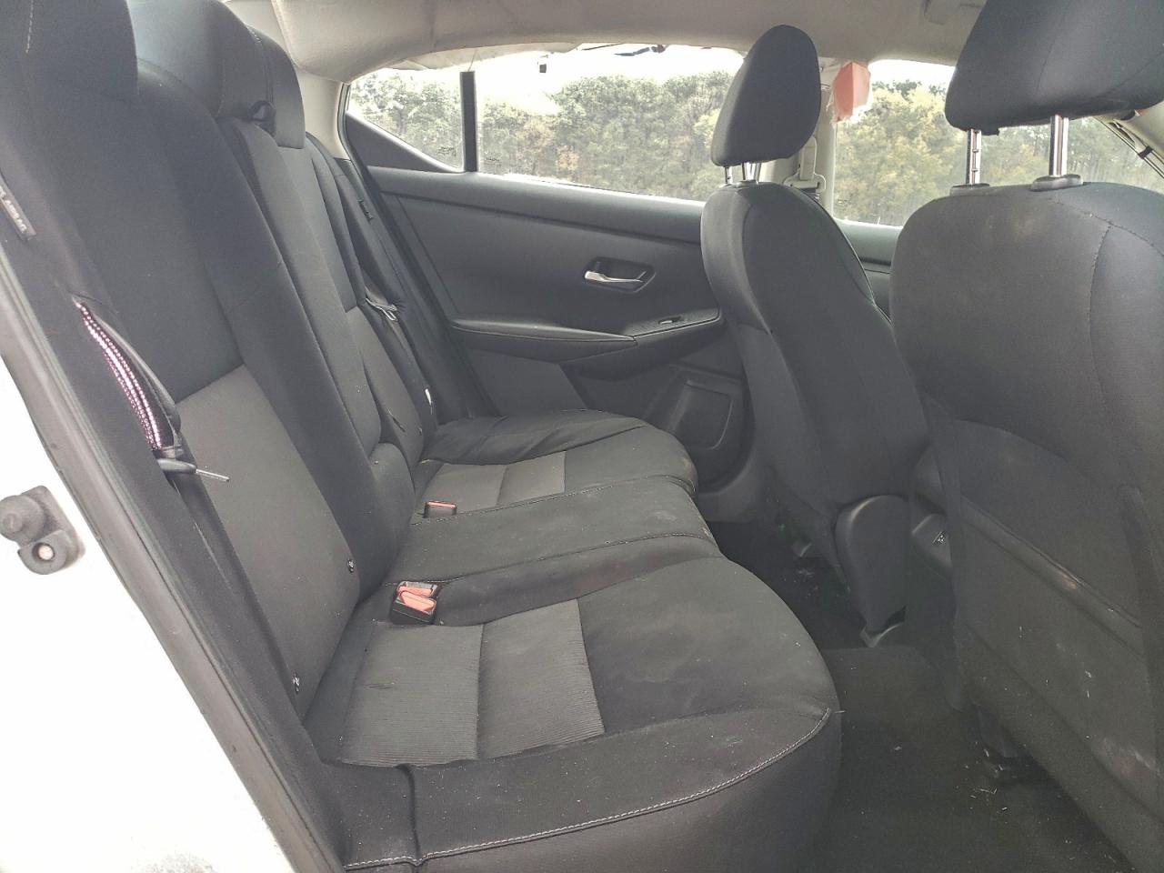 Nissan Sentra Sv Image 4