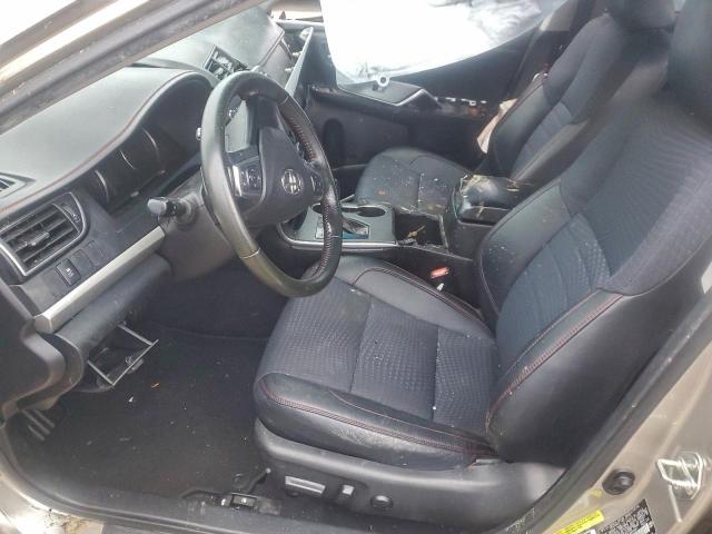 Toyota Camry Le Image 3