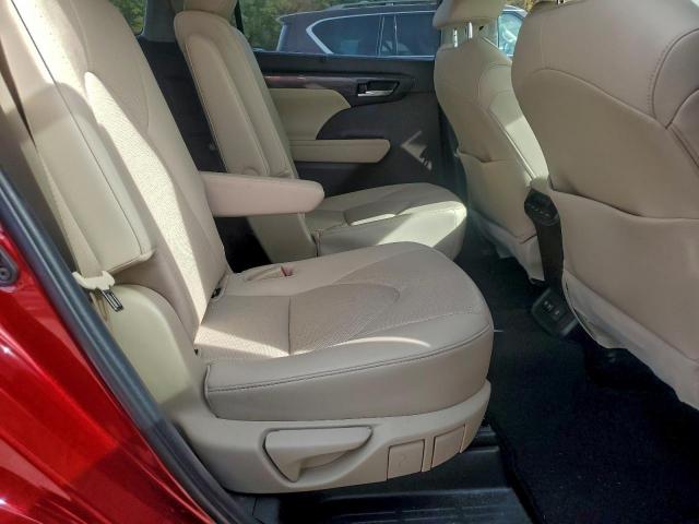 Toyota Highlander Limited Image 5
