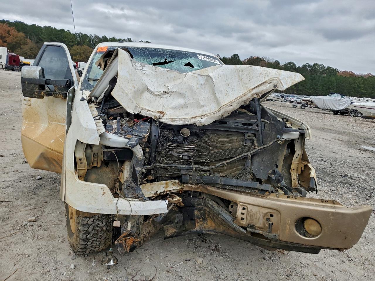 Ford F-150 Supercrew Image 12