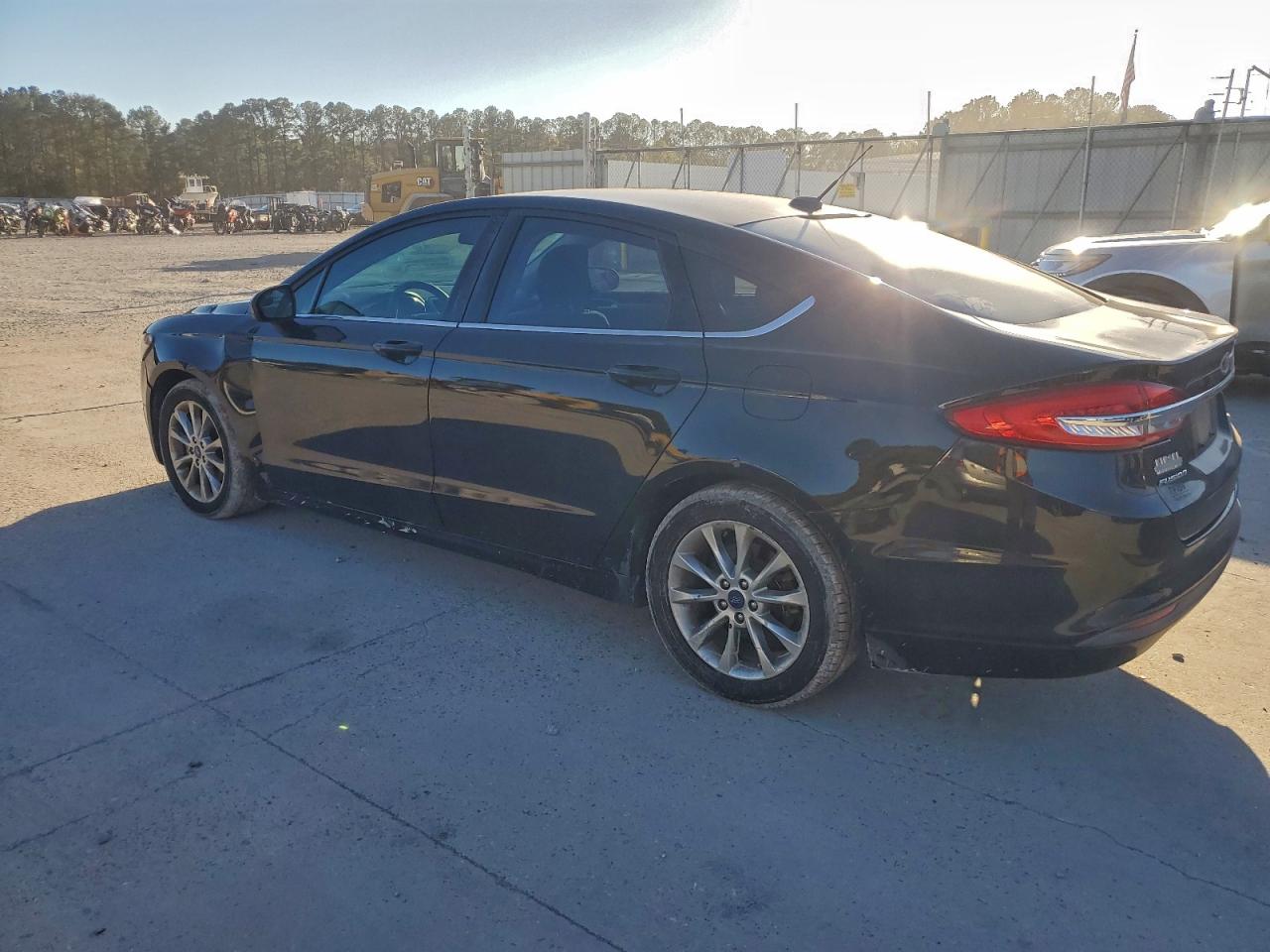 Ford Fusion Se Image 3