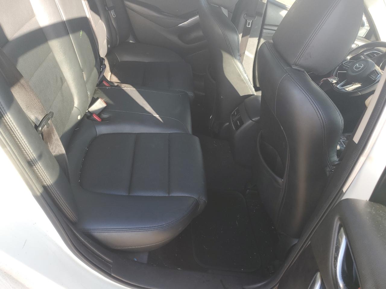 Mazda 6 Touring Image 12