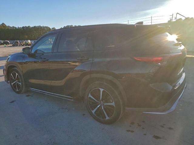 Toyota Highlander Xse Image 9