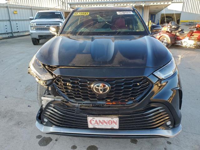 Toyota Highlander Xse Image 3