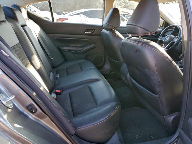 Nissan Altima Sr Image 4