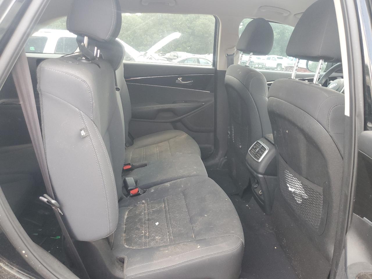 Kia Sorento L Image 2