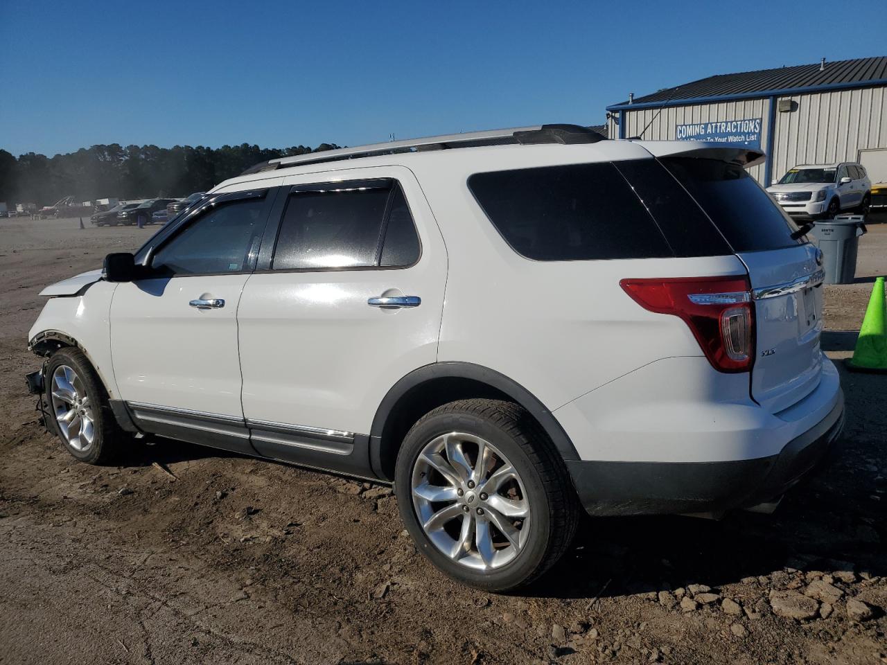 Ford Explorer Xlt Image 3