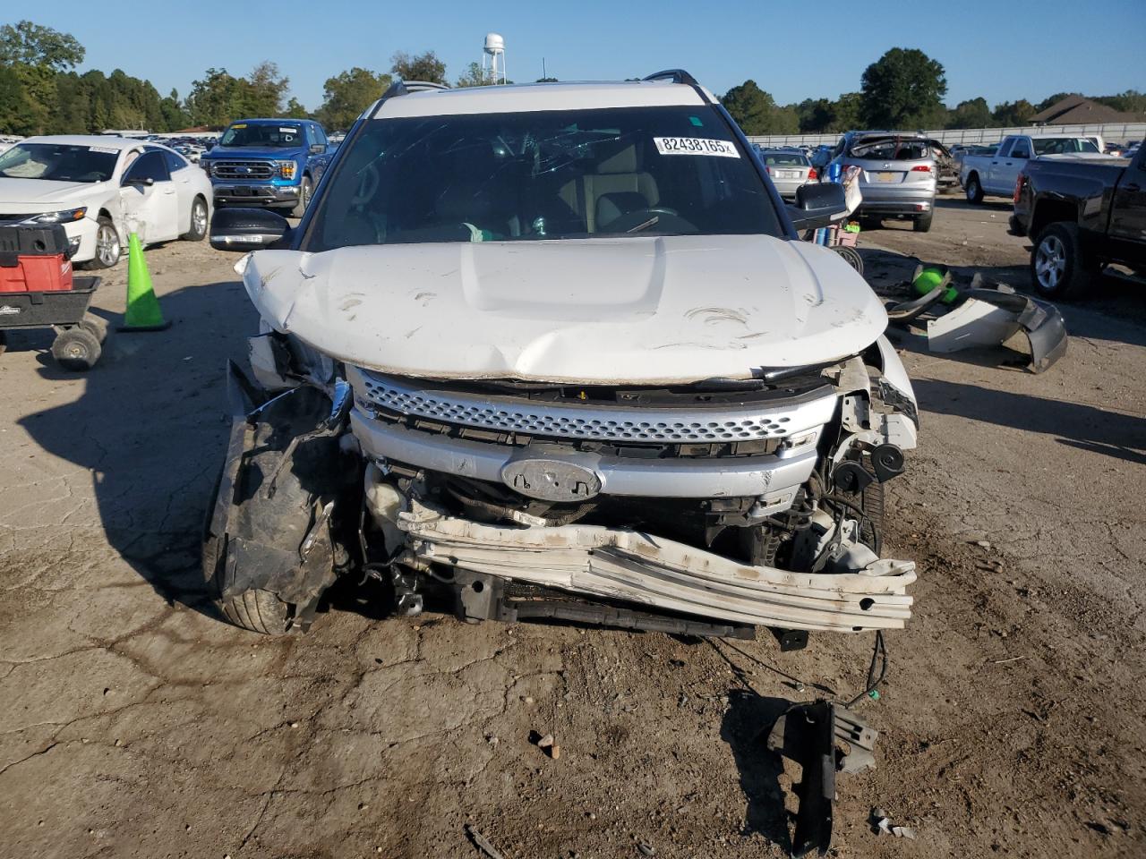 Ford Explorer Xlt Image 12