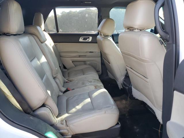 Ford Explorer Xlt Image 6