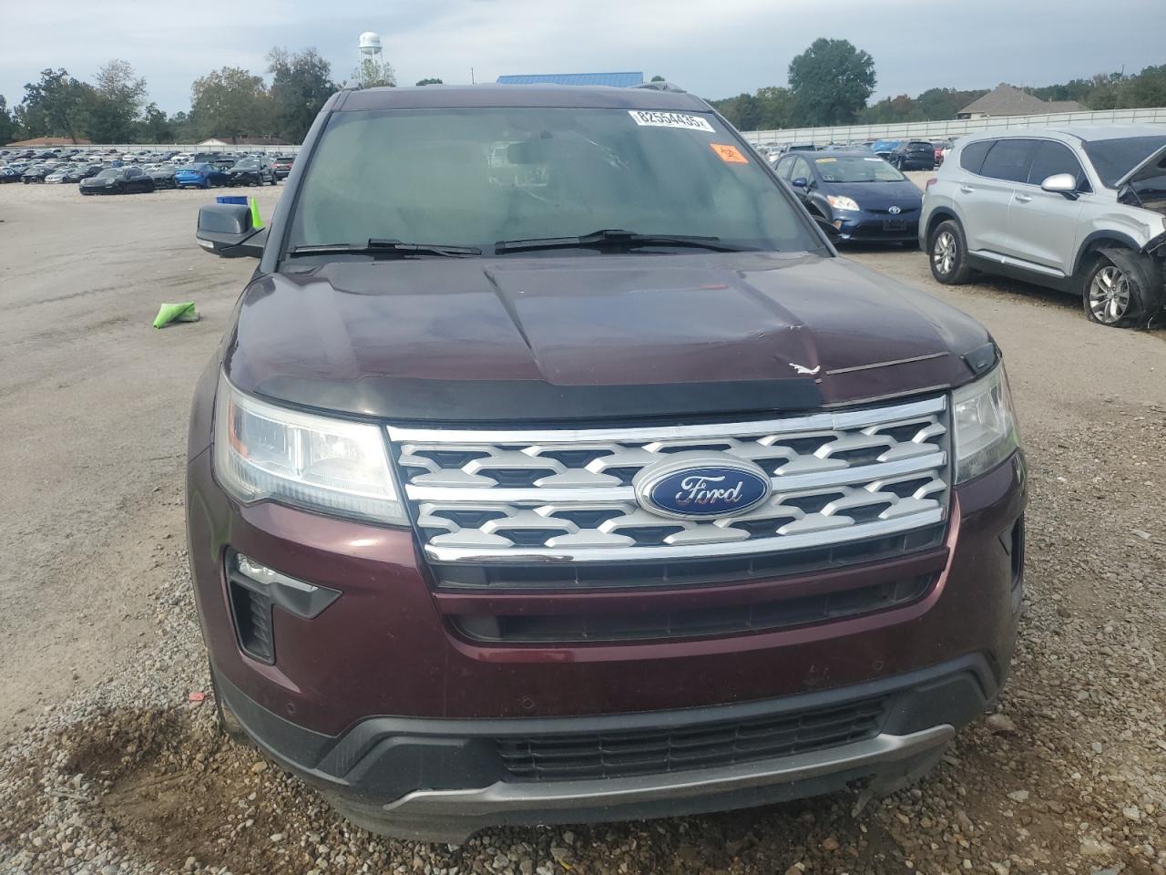 Ford Explorer Xlt Image 2
