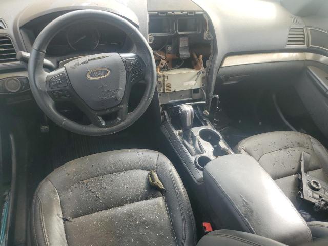 Ford Explorer Xlt Image 8