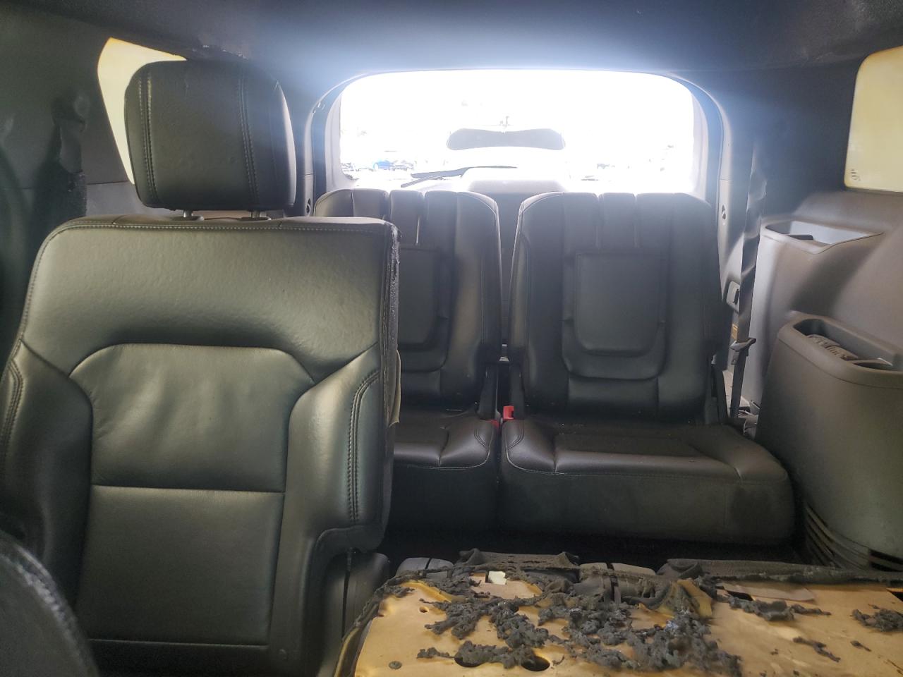 Ford Explorer Xlt Image 6